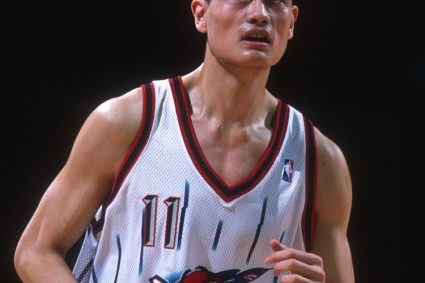 21 years ago today: The Rockets selected Yao Ming with the first prize