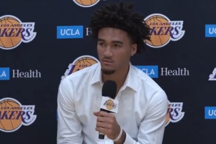 Sifino: After joining the Lakers, you will start from the bottom and be willing to do anything as long as you can help the team win.