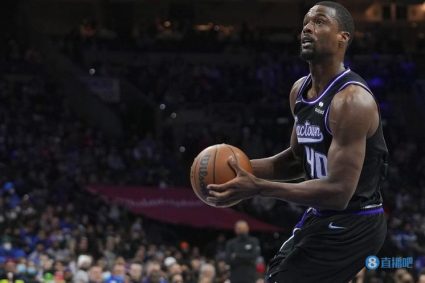 Team note: The King and Harrison Barnes restarted the contract renewal negotiations before the two sides failed to reach an agreement