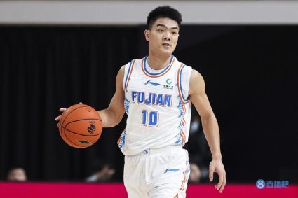 Media Person: Li Yiyang was selected into the men’s basketball training team of college students, looking forward to his new partner with Chen Guohao.