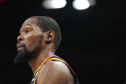 Netizen: what kind of players can stand out? KD: both sides of attack and defense are excellent