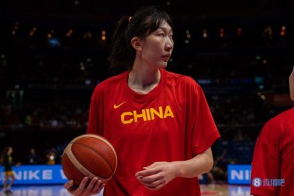 China women’s basketball the average height of this Asian Cup is 1 m 85. The first average age of the competition is 26 years old.